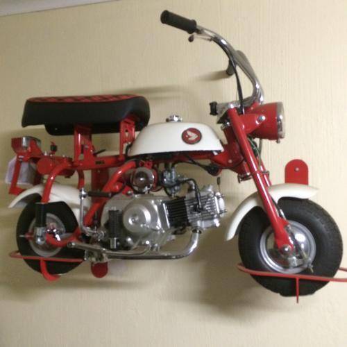Monkey Bike Mini Trail and 50cc Motorbikes Display Stands