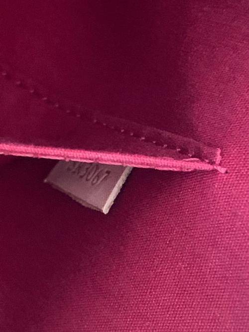 *** For Keilah 007 ONLY *** LOUIS VUITTON Vernis Roxbury Drive Pomme D'Amour - PRISTINE CONDITION