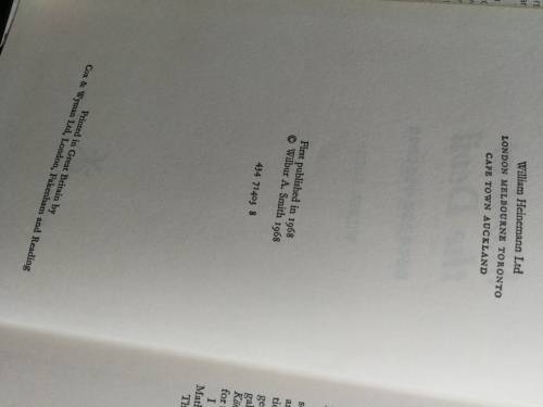 Wilbur Smith: Shout at the devil, FIRST EDITION