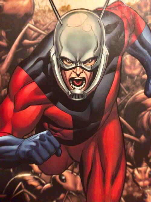 18 x The Official Marvel Graphic Novel Collection