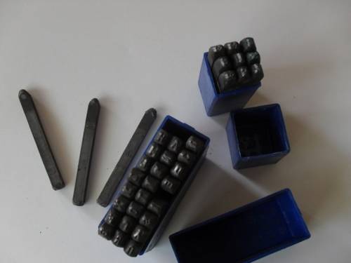 METAL ALPHA NUMERIC PUNCHES