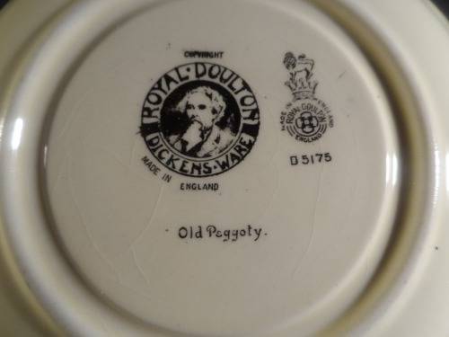 ROYAL DOULTON ENGLISH BONE CHINA SAUCER  DICKENS WARE SERIES  " OLD PEGGOTY"