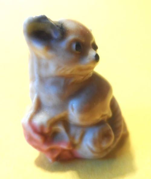 WHIMSIE MINIATURE SOLID PORCELAIN FIGURE " BUSH BABY "