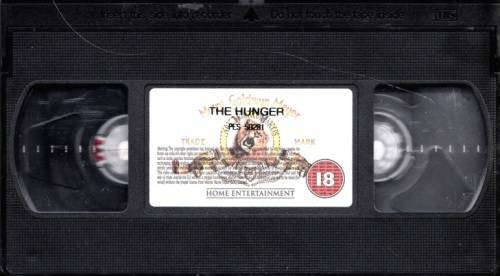 VHS CASSETTE ` THE HUNGER ` 1983 A  RICHARD SHEPHARD PRODUCTION with  DAVID BOWIE ,CATHERINE DENEUVE