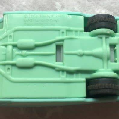 DISNEY PIXAR CARS   FLO  2008 BASED ON THE 1957 MOTORAMA SHOWCAR