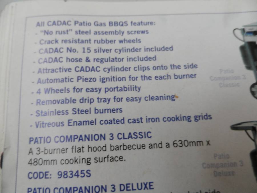 CADAC PATIO COMPANION 3 DELUXE BARBEQUE WITH GAS TANK , REGULATOR & HOSE  CODE 98346S,