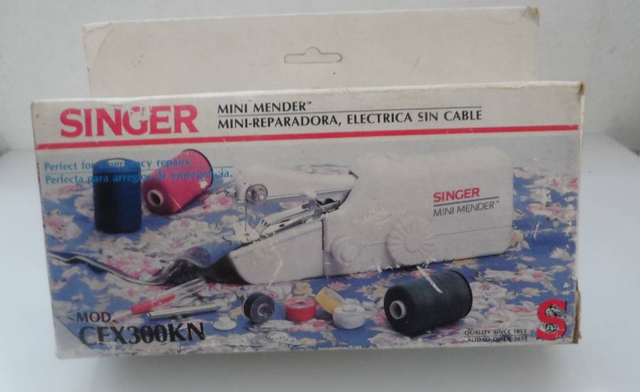 SINGER , PORTABLE, MINI MENDER model CFX300KN