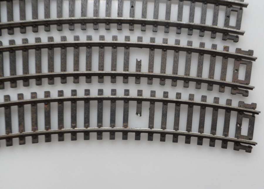 HO RAIL TRACK ,  FELLER GARNET ITALY , 7 X 230 mm / 7 ins , CURVES R18