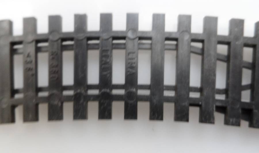 HO RAIL TRACKs , LIMA ITALY , 3 X RE-RAILERS 210 mm /  8 1/4 ins  , R360 , < 36 deg.