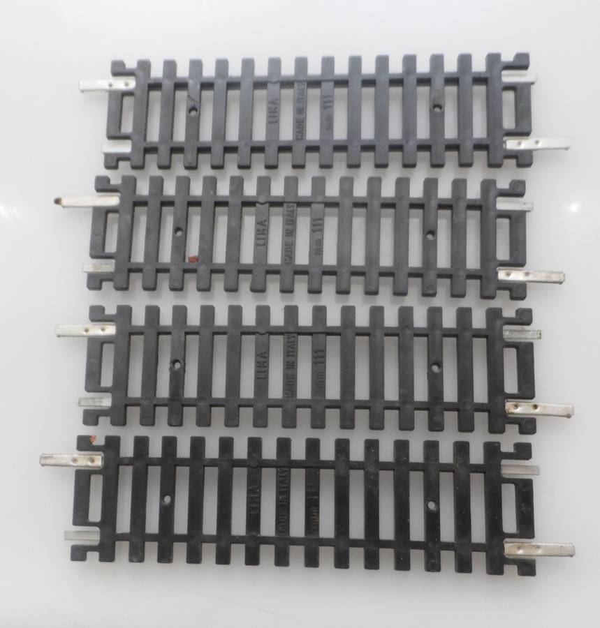 HO RAIL TRACKs , LIMA ITALY , 4 X  mm111 , STRAIGHT TRACKS