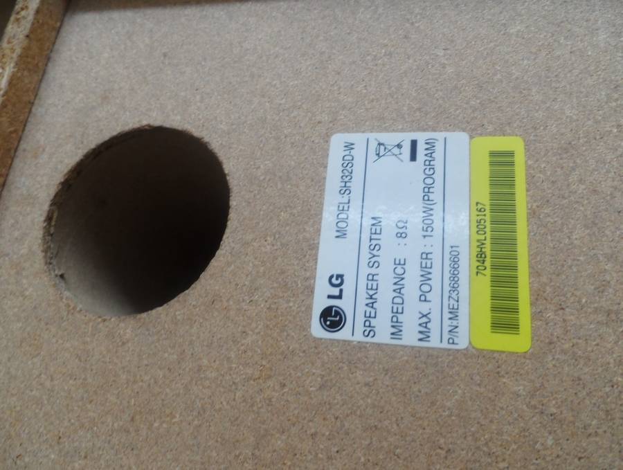 L G SUB WOOFER SH 32 SD-W