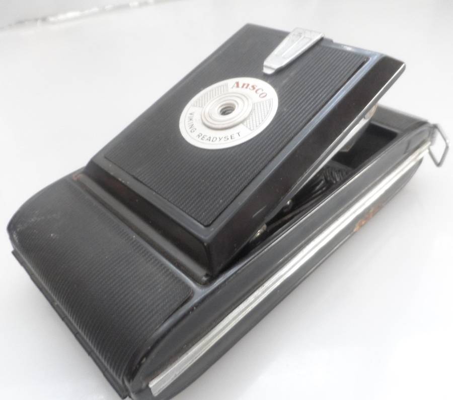 VINTAGE  1952 , ANSCO VIKING , READY SET CAMERA & LEATHER CAMERA CASE