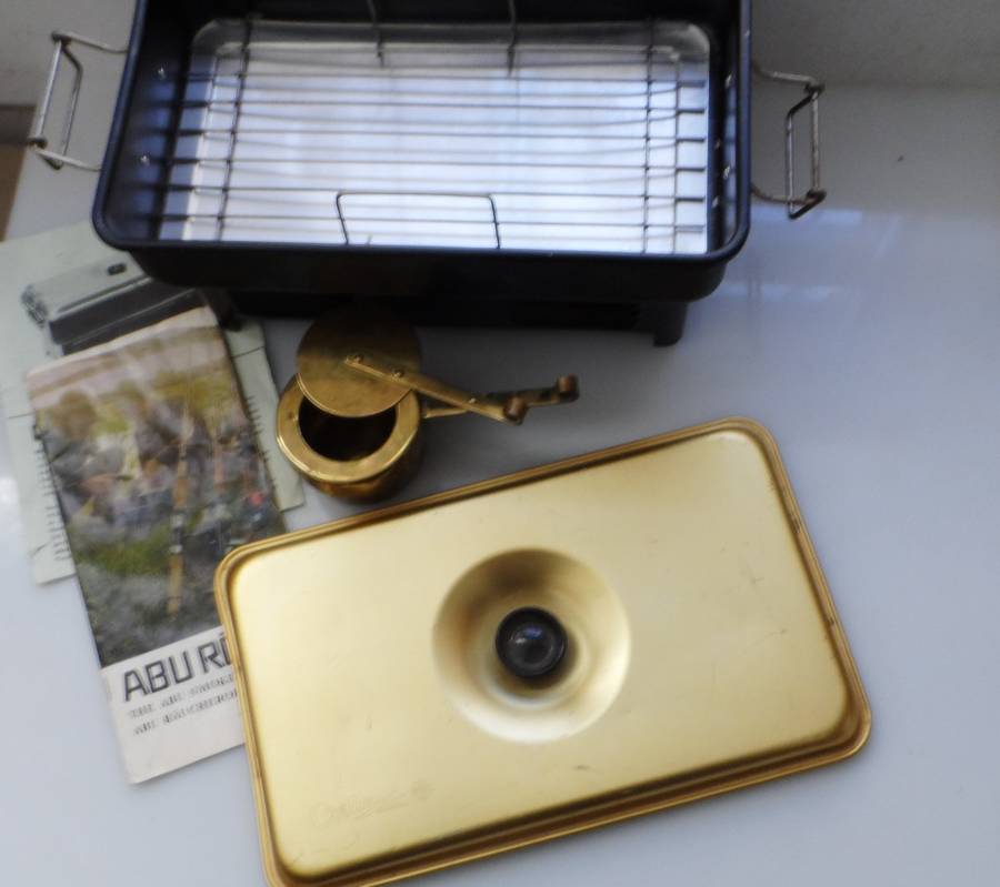 ABU SMOKER  MADE IN SWEDEN  by OPTIMUS, UNUSED WITH MANUAL RECIPE BOOK , CANNED HEAT & SMOKE DUST