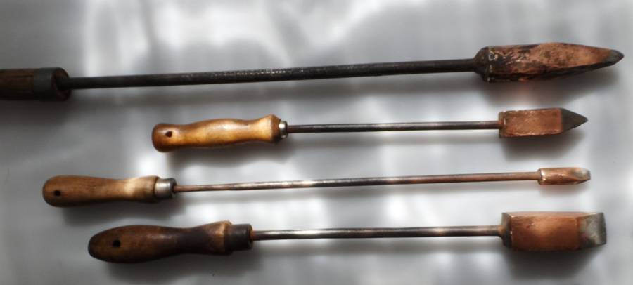 VINTAGE 1940,s , SET OF FOUR SOLID COPPER SOLDERING IRONS