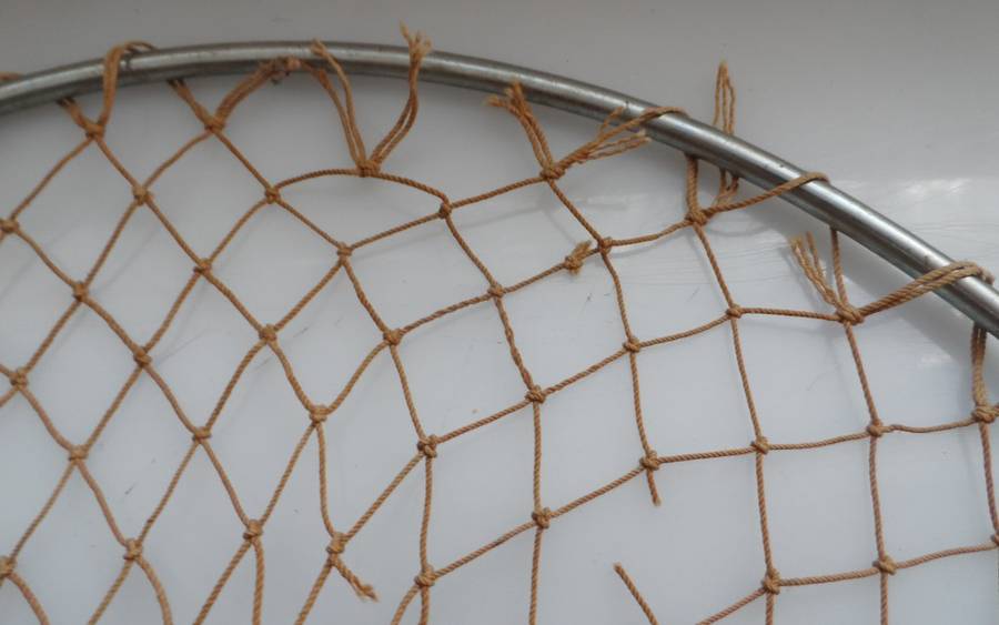 ABU SWEDEN LIGHTWEIGHT , FOLDING , TROUT LANDING NET  vintage 1970,s