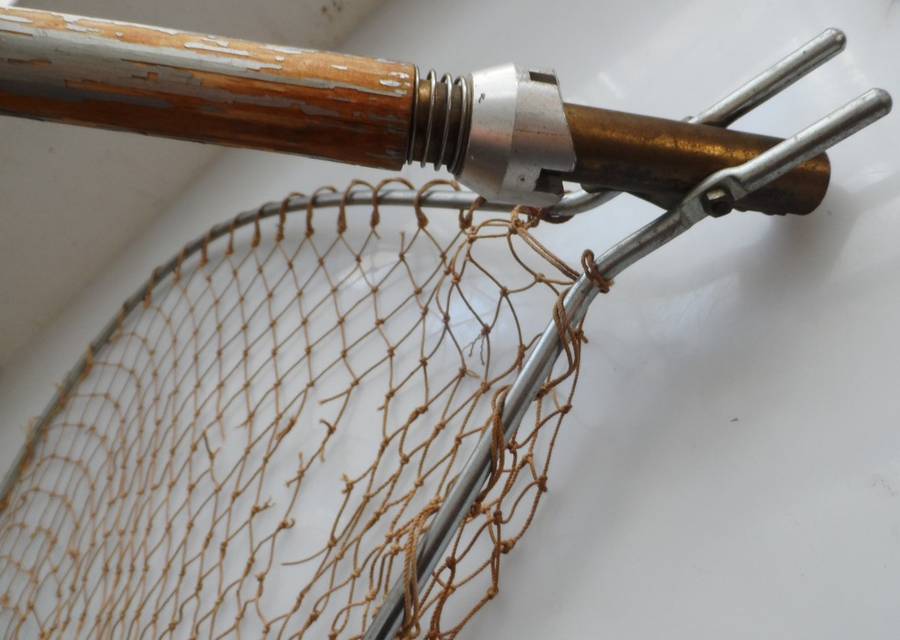 ABU SWEDEN LIGHTWEIGHT , FOLDING , TROUT LANDING NET  vintage 1970,s