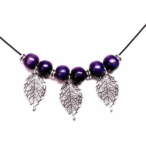 CLOSE DOWN SALE ! European style - Wooden Necklace -NEW- with leafes