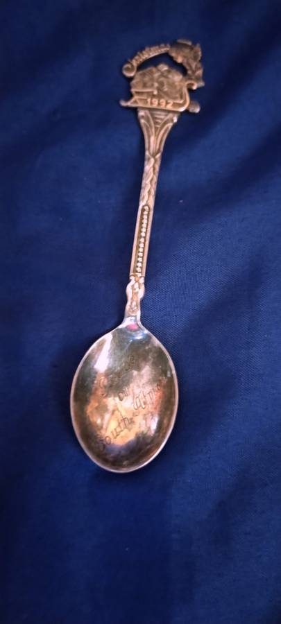 Silver Spoon Christmas 1992 `Peace South Africa`