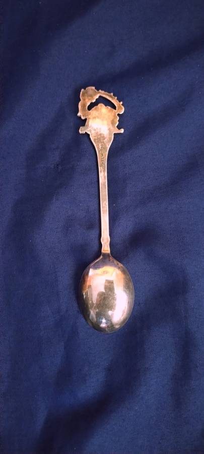 Silver Spoon Christmas 1992 `Peace South Africa`