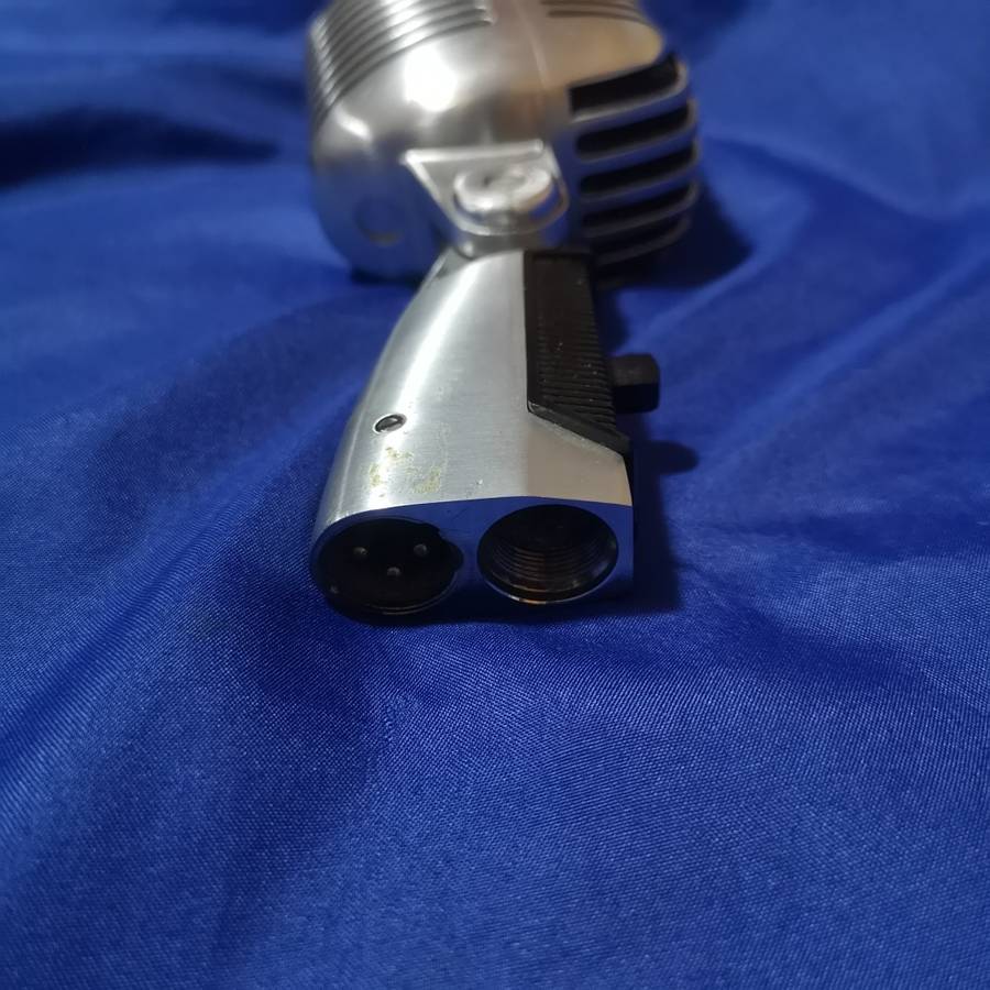 Shure 55SH Series II Iconic Unidyne Vocal Microphone (The Elvis Microphone) used