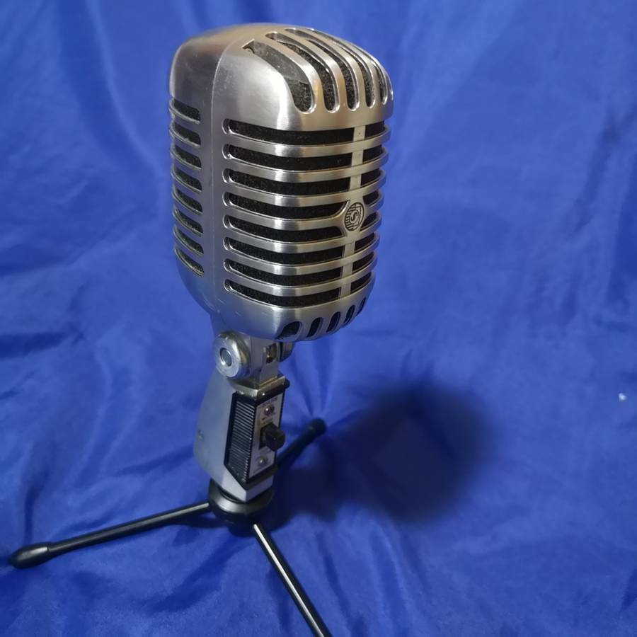 Shure 55SH Series II Iconic Unidyne Vocal Microphone (The Elvis Microphone) used