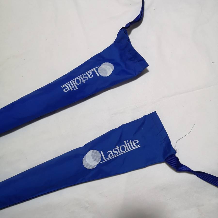 Photography Umbrellas, diffusion & white bounce. Ideal for studio use.