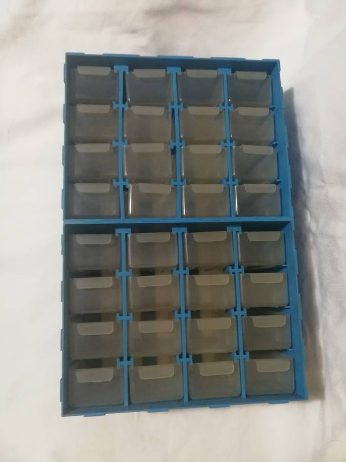 Utility Box 32 Drawer. 16 x 2 Expandable
