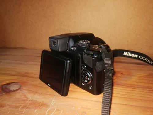 Nikon Coolpix P90