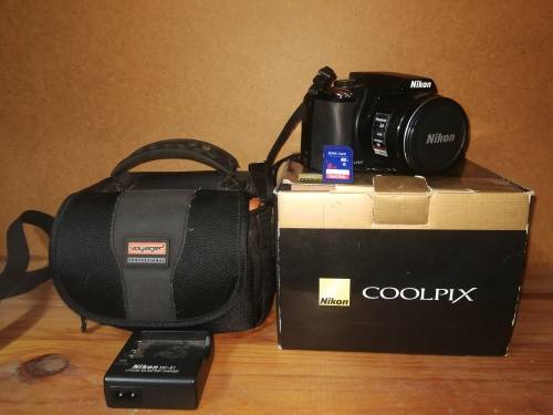 Nikon Coolpix P90