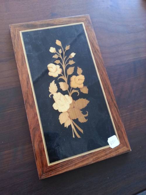 WOODEN INLAY PIC