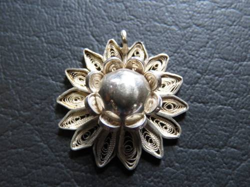 A Beautiful Sterling Silver Filigree Pendant