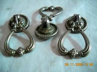 3 WARDROBE HANDLES