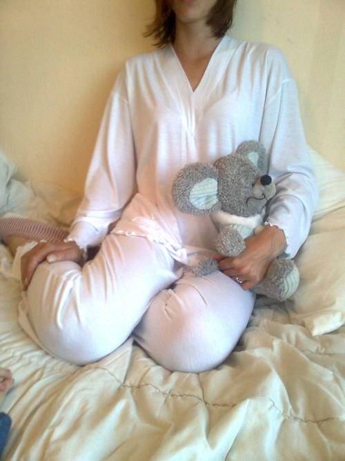 Ladies Long sleeve Sleepwear - Pajamas. COTTON KNIT.