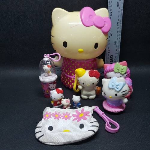 Large Vintage Hard Plastic Hello Kitty Collection!!!