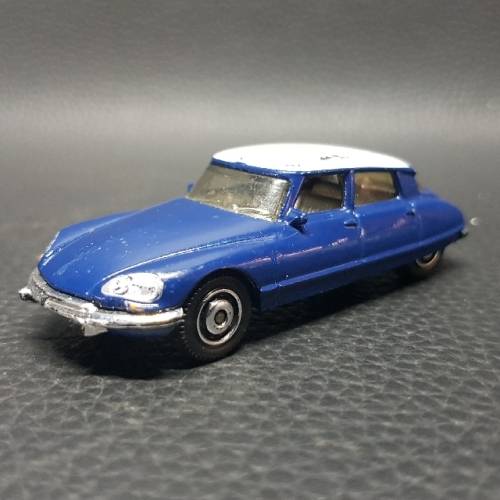 1968 Matchbox Citroen DS
