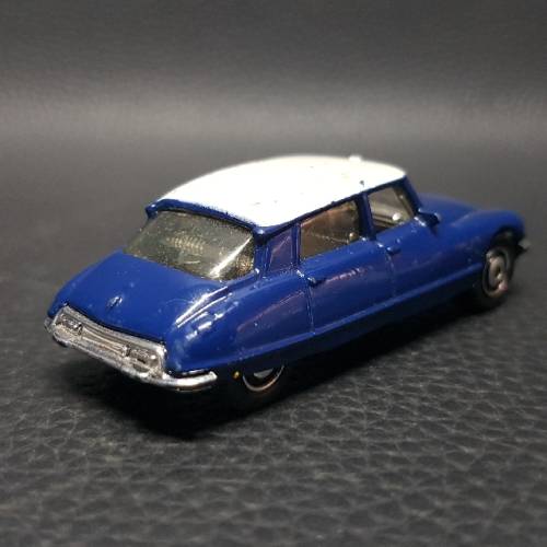 1968 Matchbox Citroen DS