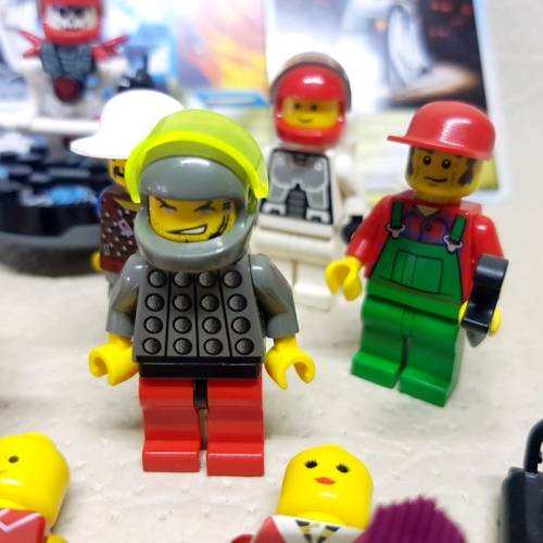Large Original LEGO Figurine Collection (Bid for All)