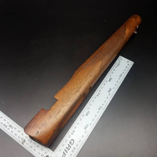 Original Wood Rifle Stock (1 of 3)