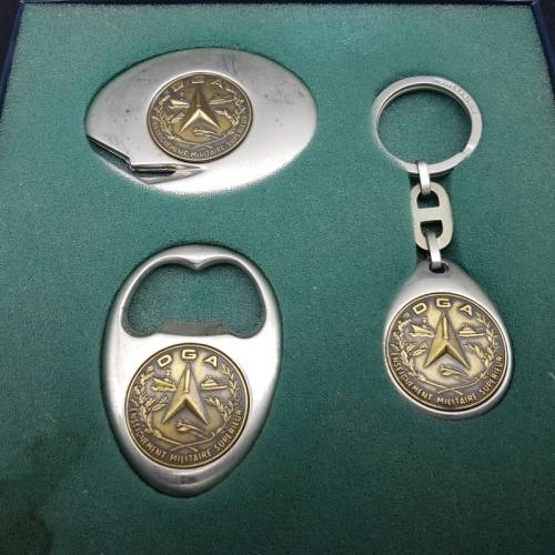 French Military "DGA Enseignement Militaire Supérieur" Bar and Key Ring Set!!!