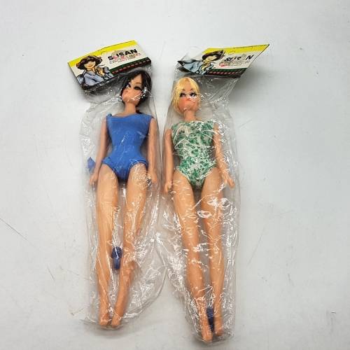 RARE!!! Vintage 1960 Barbie Knock Off Doll's - "Susan"