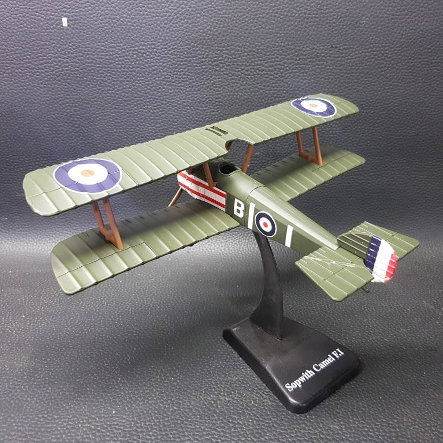 Detailed WW1 Sopwith Camel f1 Fighter Plane on Stand (Original Box) (200mm)