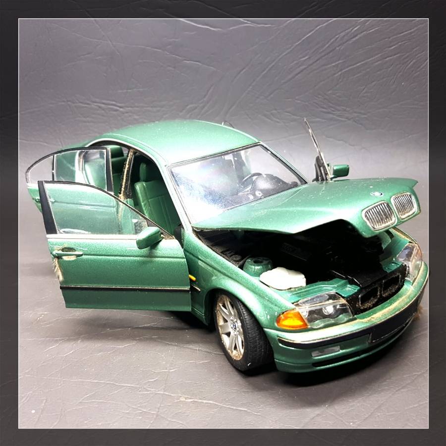 Large Original Die Cast Metal UT Models BMW 3 Series Scale 1:18