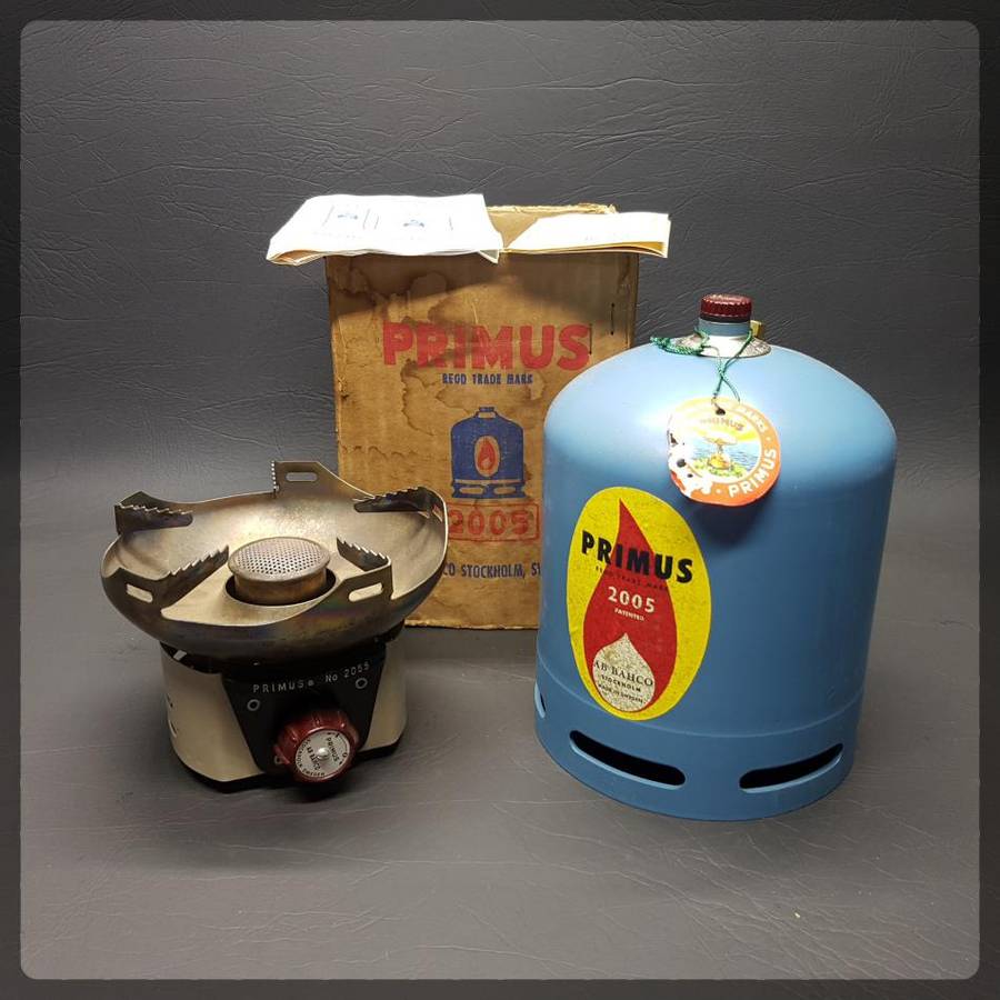 RARE!!! Original Vintage Swiss PRIMUS 2005 Boxed Canister and PRIMUS 2055 Stove!!!