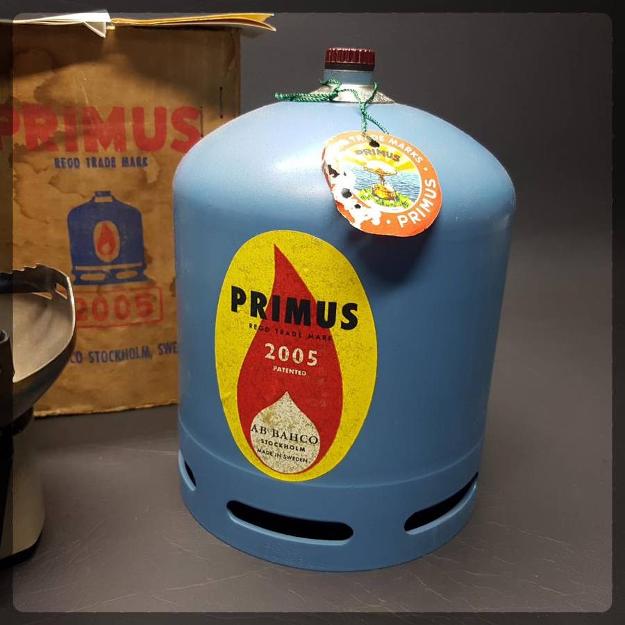 RARE!!! Original Vintage Swiss PRIMUS 2005 Boxed Canister and PRIMUS 2055 Stove!!!