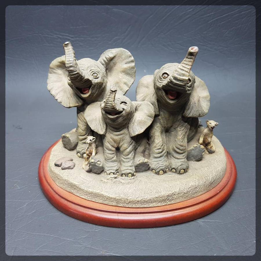 RARE!!! Original Jackie Noakes "Safari Snaps, Snap 4" Savannah Wild Life Collection Statue!!!