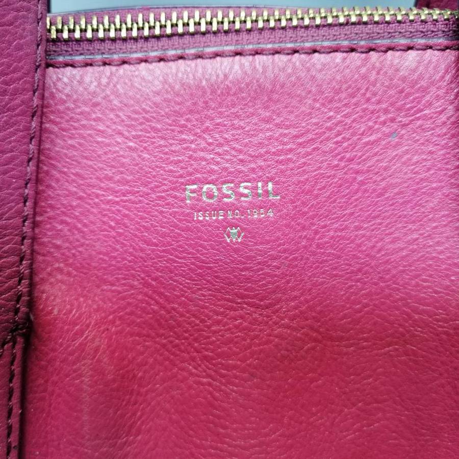 Original Fossil Leather Hand Bag!!!