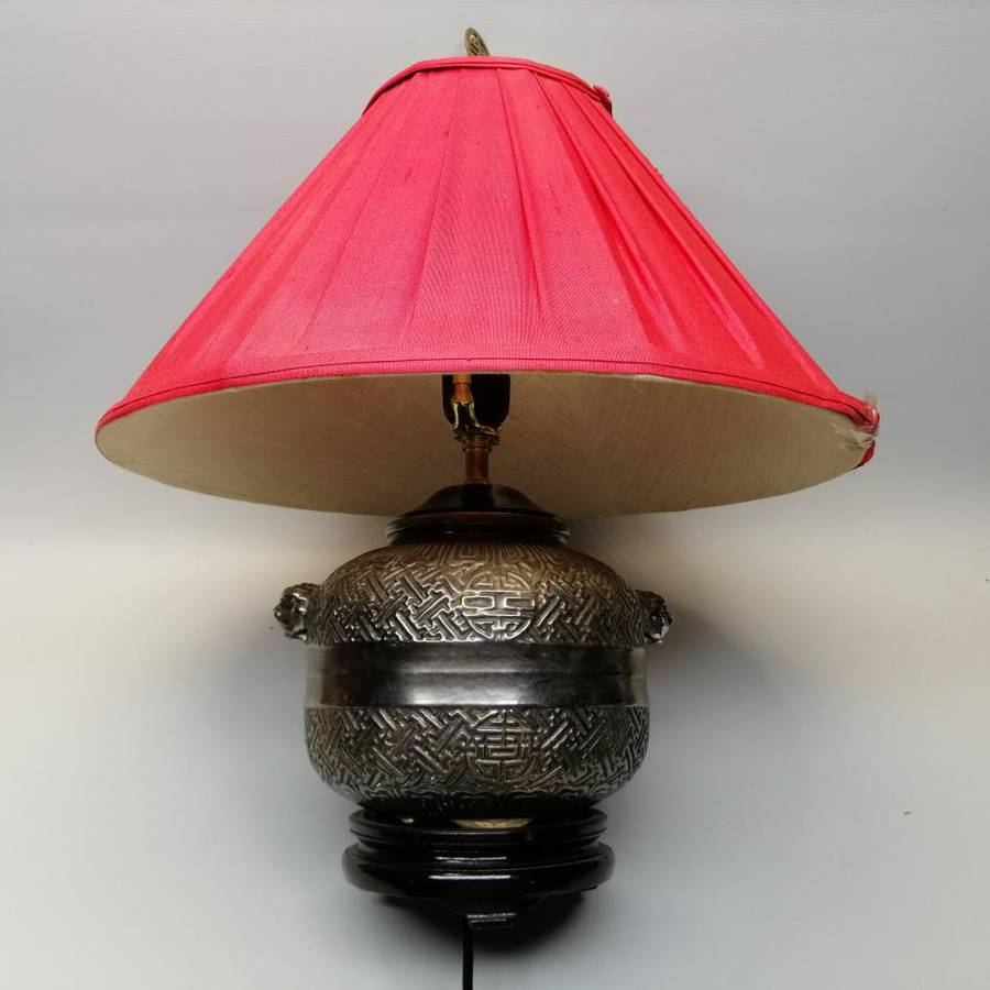 Original Detailed Karolina Lehman Oriental Themed lamp on Base (Working)