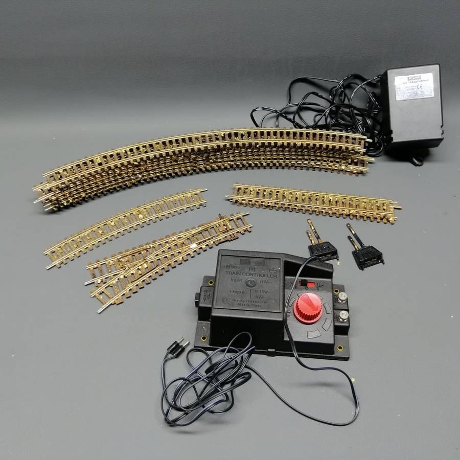 Original Hornby HO Scale Tracks, Transformer and Train Controller Combo!!!