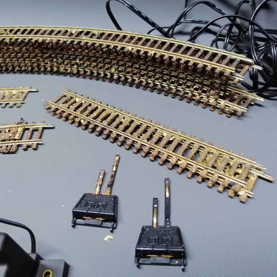 Original Hornby HO Scale Tracks, Transformer and Train Controller Combo!!!