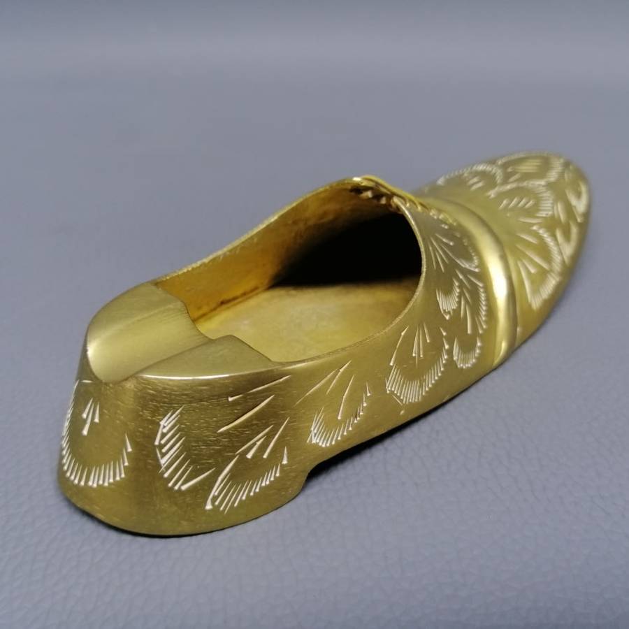 Vintage Solid Brass Detailed Shoe Formed Ashtray!!!
